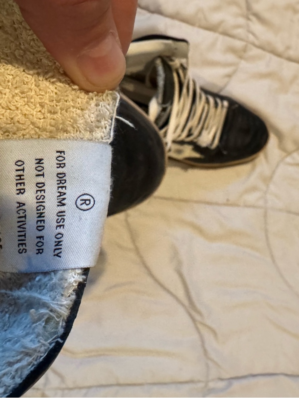 Men's Golden Goose Black High-Top Sneakers with White Star - Picture 5 of 6